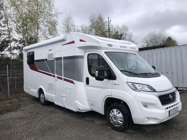 B-Class 5-Berth Motorhome