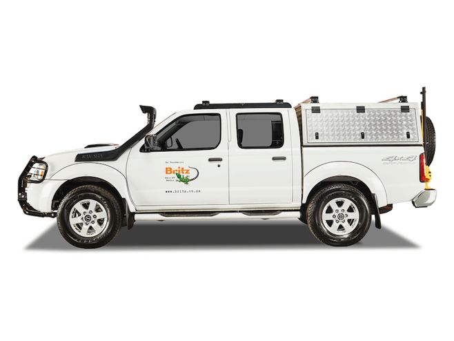 Nissan 4x4 2,4 Double Cab 