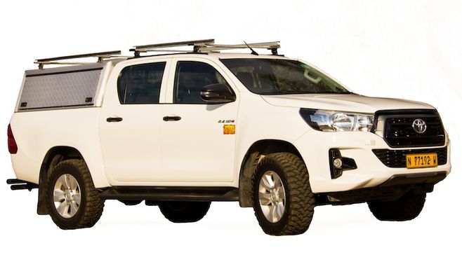 Toyota Hilux Double Cab 4x4 2.4 A/T Diesel