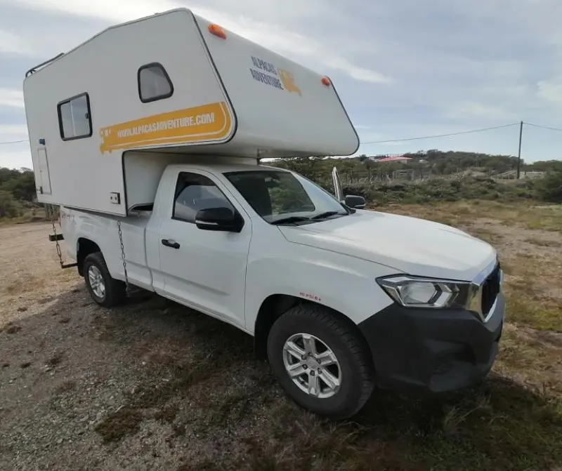 Un véhicule 4x4 utilisé pour l'aventure au Chili avec le partenaire Alpacas Adventures